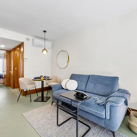 1br Flats With Ac | Urban Gardens Διαμέρισμα Πόρτο